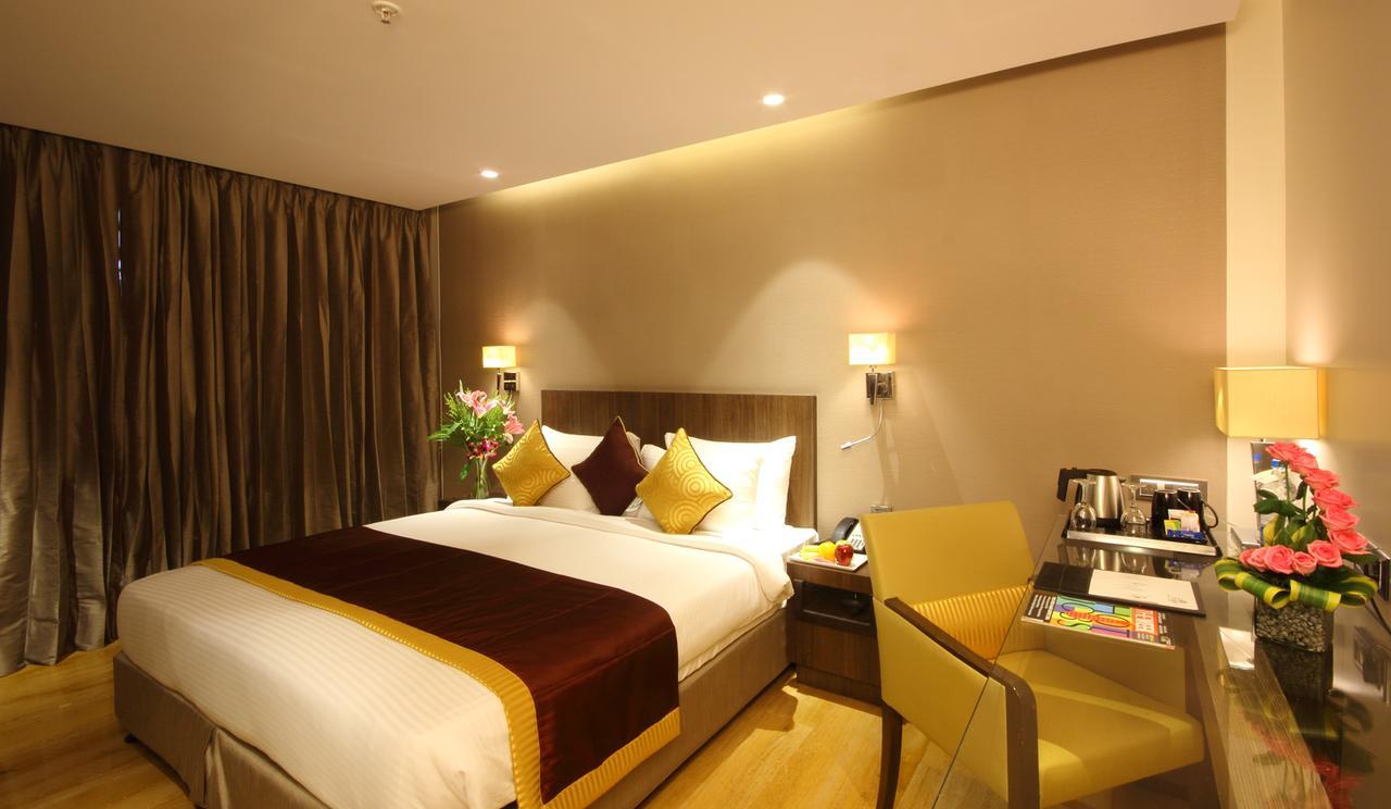 Hotel Fidalgo 푸네 외부 사진