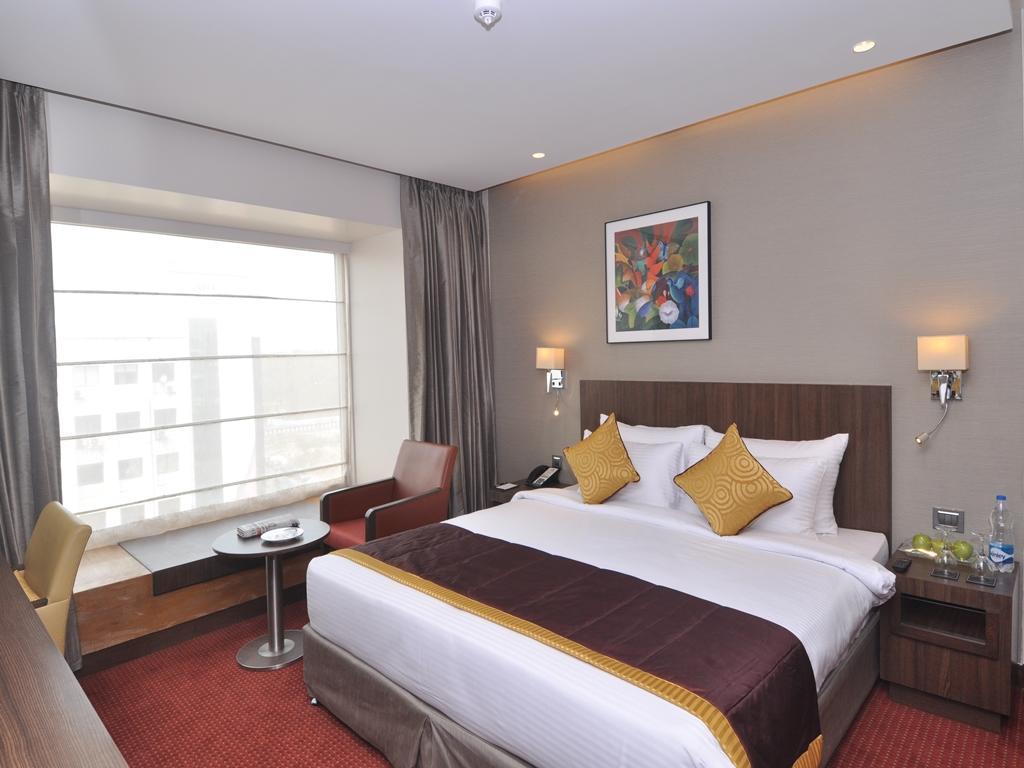 Hotel Fidalgo 푸네 외부 사진