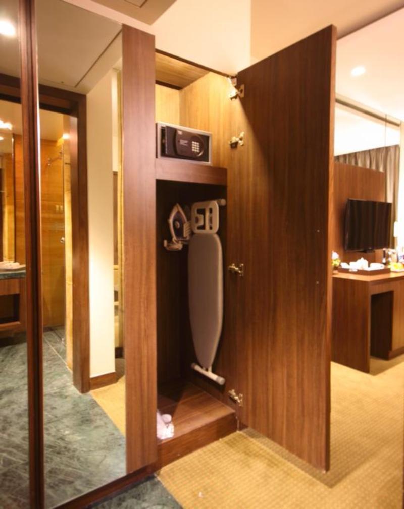 Hotel Fidalgo 푸네 외부 사진